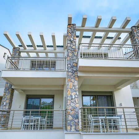 Athina Palace Luxurious Appartments Potos Zewnętrze zdjęcie