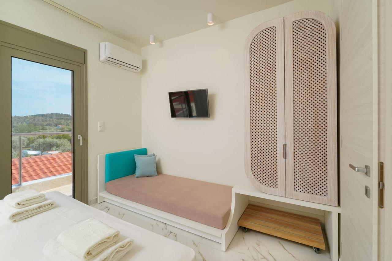 Athina Palace Luxurious Appartments Potos Zewnętrze zdjęcie